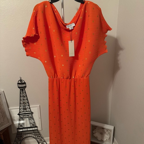 NWT Never Fully Dressed Petite Tilly Metallic Plisse Maxi Dress in Orange Sz S - Picture 5 of 10